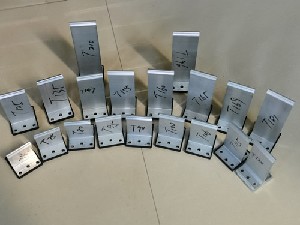 高強(qiáng)鋁合金支座，鋁鎂錳板固定座
